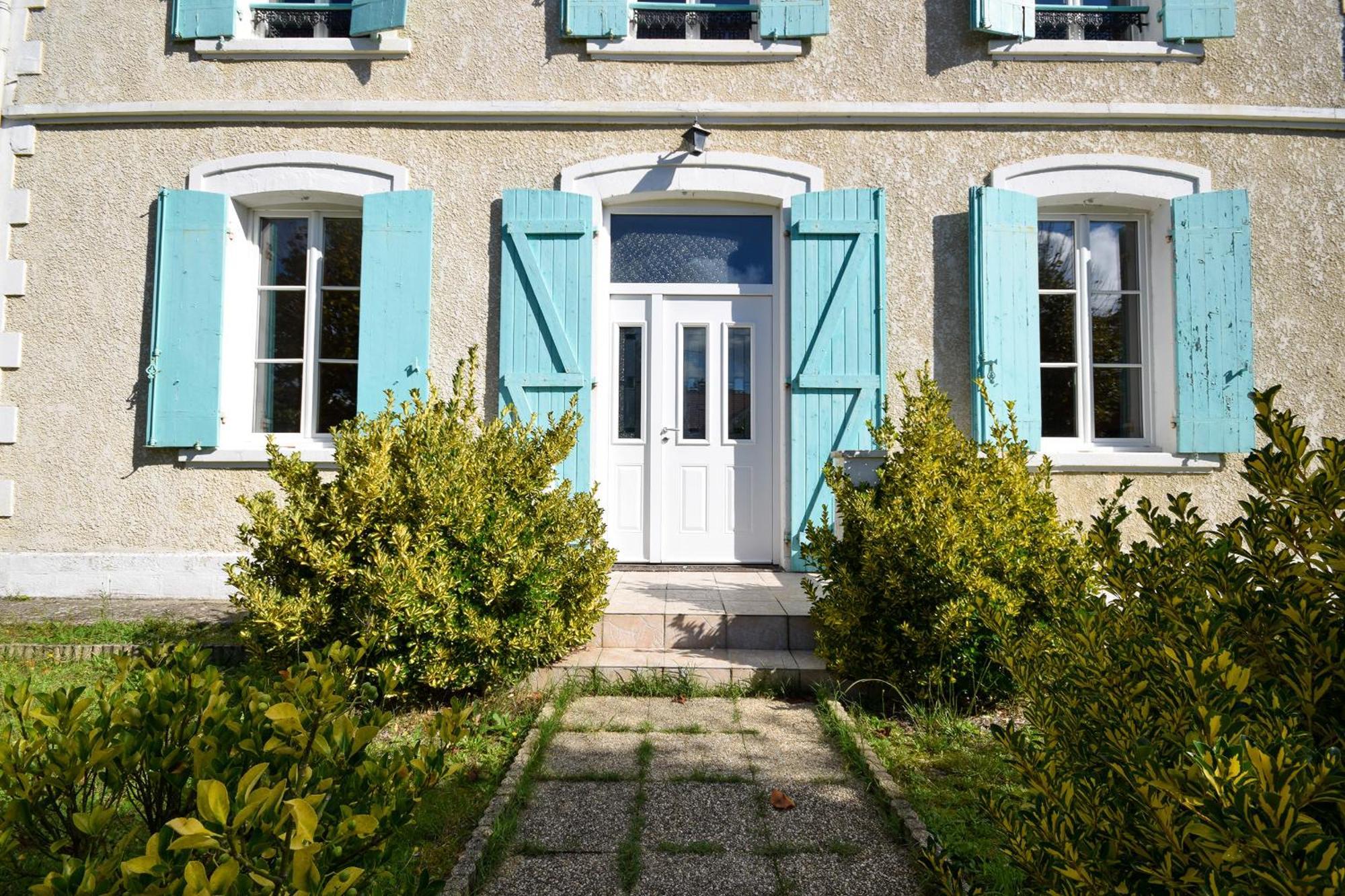 Villa Avec Piscine Et Billard Sabres Eksteriør bilde
