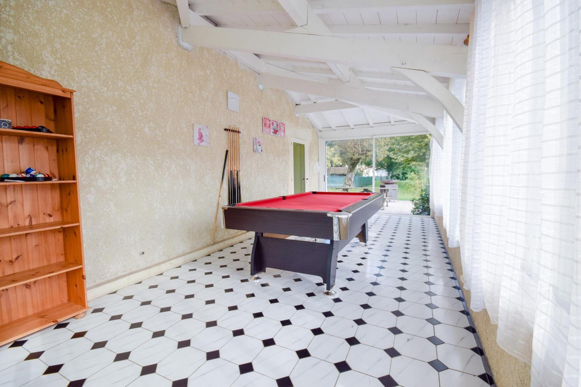 Villa Avec Piscine Et Billard Sabres Eksteriør bilde
